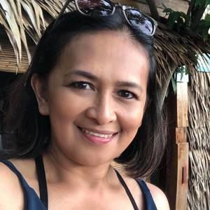 Meet your Posher, Rowena